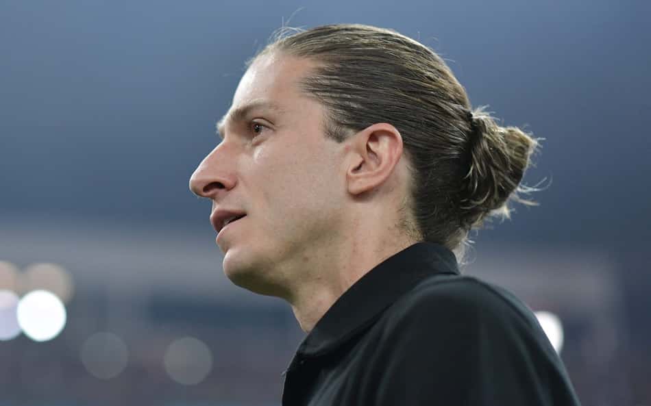 Torcedores do Flamengo exaltam Filipe Luís: 'Por isso que é técnico'