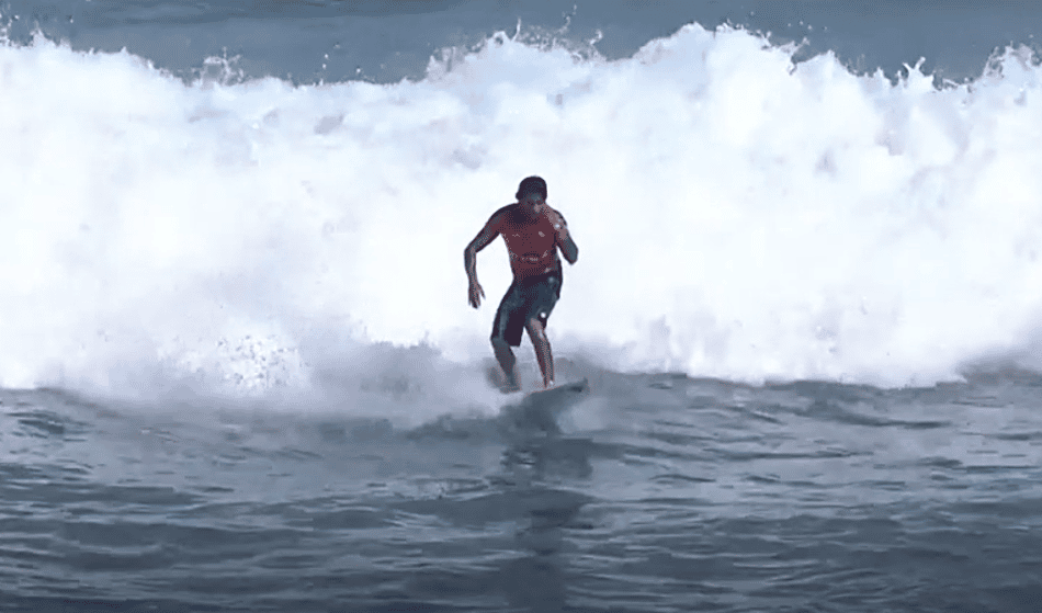 Filipe Toledo na etapa WSL de Saquarema (reprodução WSL)