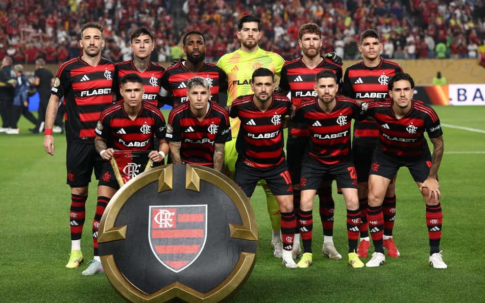 Jornalista dá notas para jogadores do Flamengo na estreia do Mundial