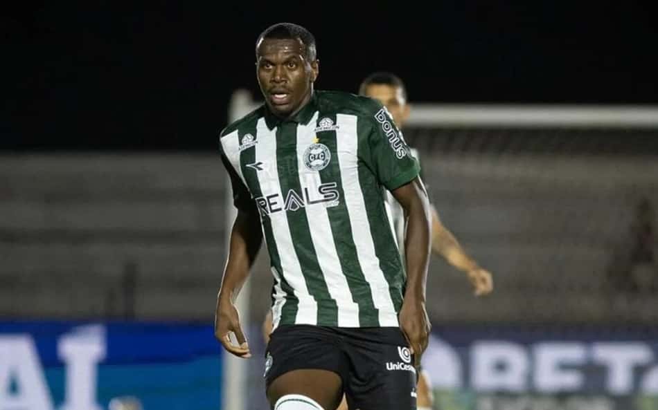 Mozart elogia estreantes no Coritiba e espera evolução na Série B