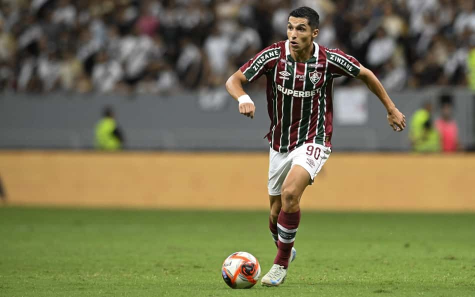 Kevin Serna destaca mentalidade de final do Fluminense no Mundial