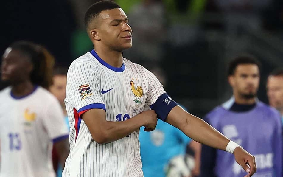 Mbappé desabafa após derrota da França e projeta Copa do Mundo: 'Longo caminho'