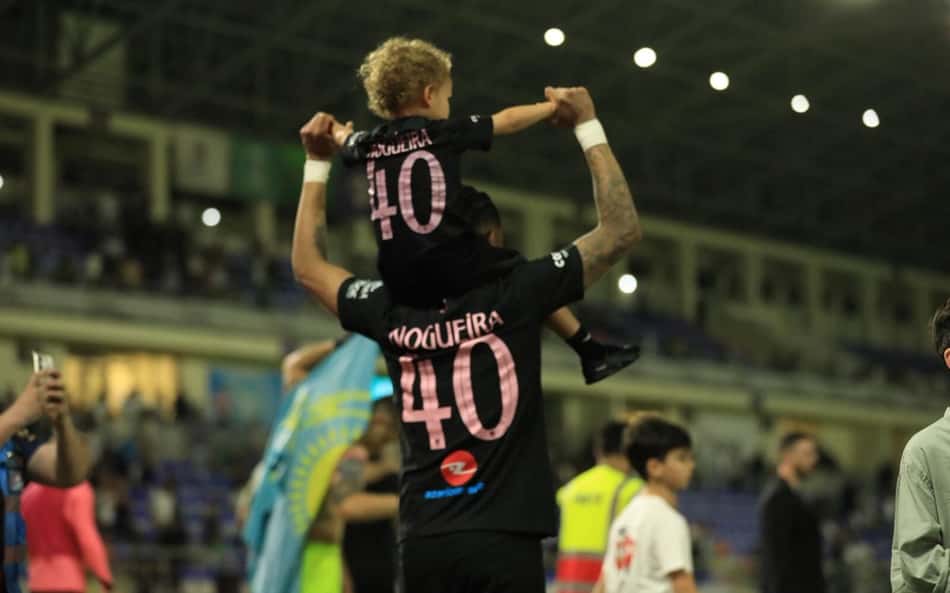 Ex-Fluminense comemora título da Copa do Azerbaijão sobre o Qarabag