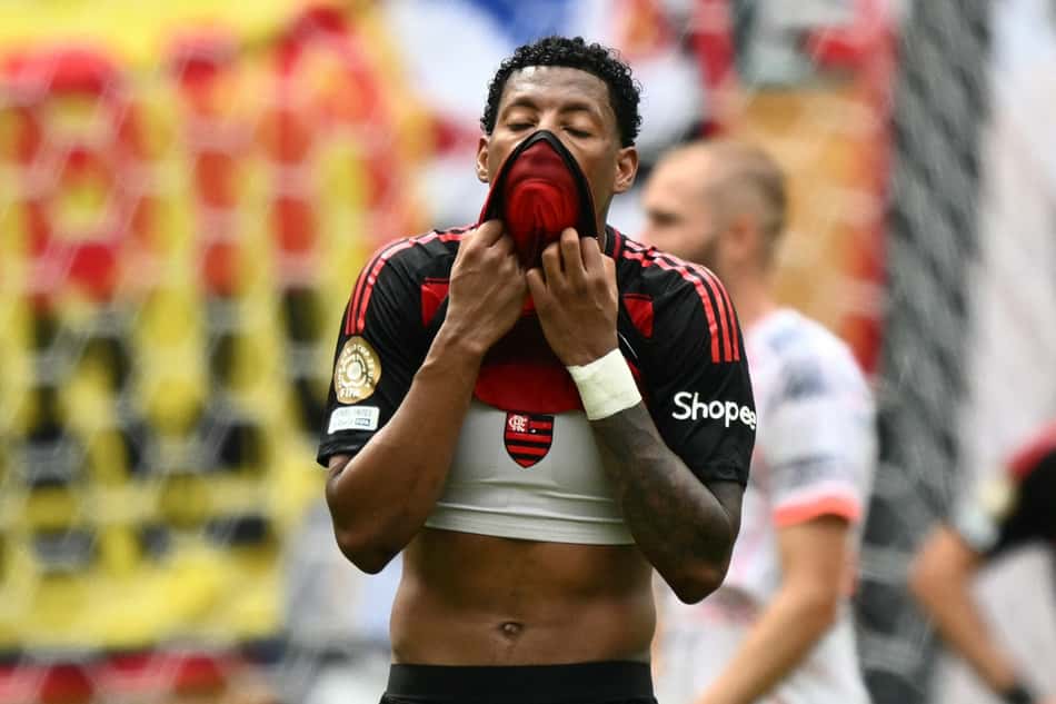 Reação de Gonzalo Plata na eliminação do Flamengo para o Bayern de Munique no Mundial de Clubes de 2025