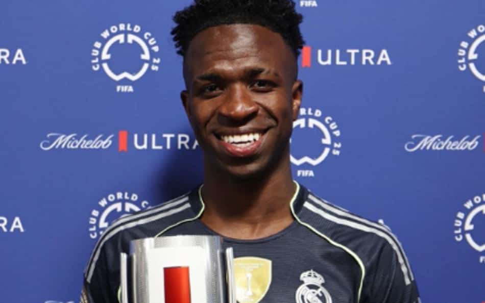 Jornais internacionais comparam Vini Jr a lenda do Real Madrid