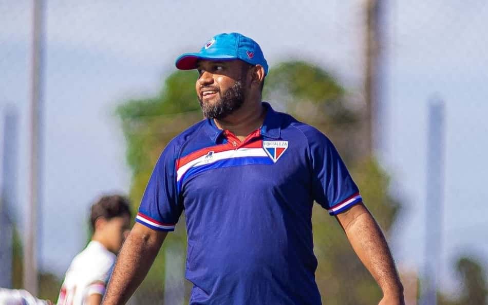 Ramon Cassiano é o técnico do sub-13 do Fortaleza (Foto: Gabriel Borges/Fortaleza EC)