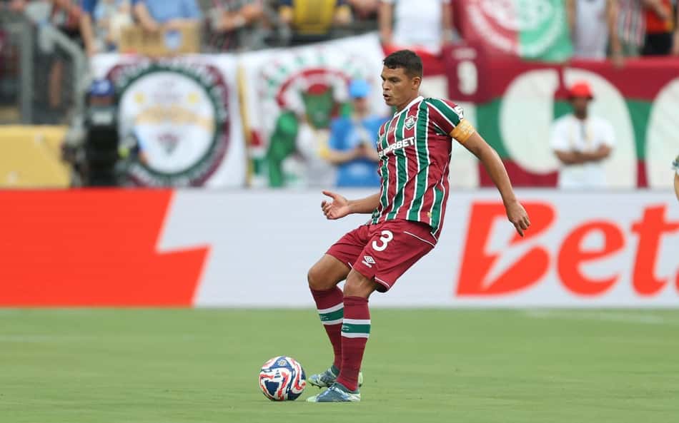 Aos 40 anos, Thiago Silva, do Fluminense, lidera estatística no Mundial de Clubes