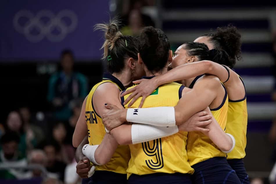 2024.08.08 - Jogos Olímpicos Paris 2024 - Vôlei feminino - Brasil enfrenta os EUA na semifinal olímpica. Foto: Alexandre Loureiro/COB.