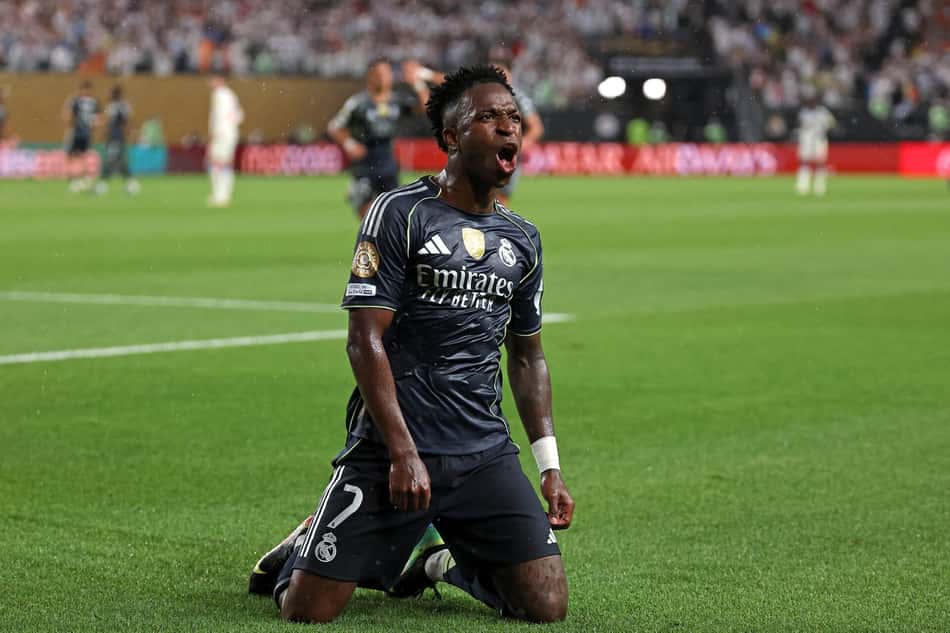 Vini Jr comemora gol marcado pelo Real Madrid sobre o RB Salzburg no Mundial de Clubes
