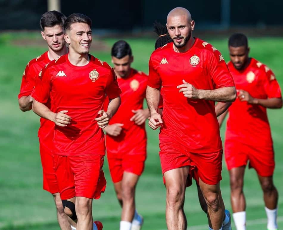 Jogadores do Wydad em treino antes da partida contra o Manchester City pelo Mundial (Foto: Divulgação/Wydad Casablanca)