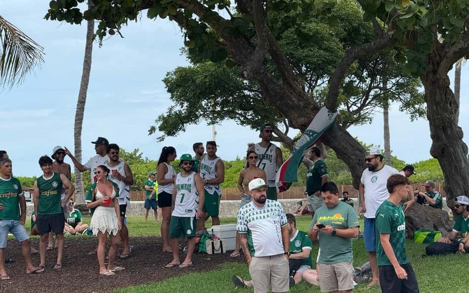 Com clima de festa e Messi pelo caminho, Palmeiras invade Miami