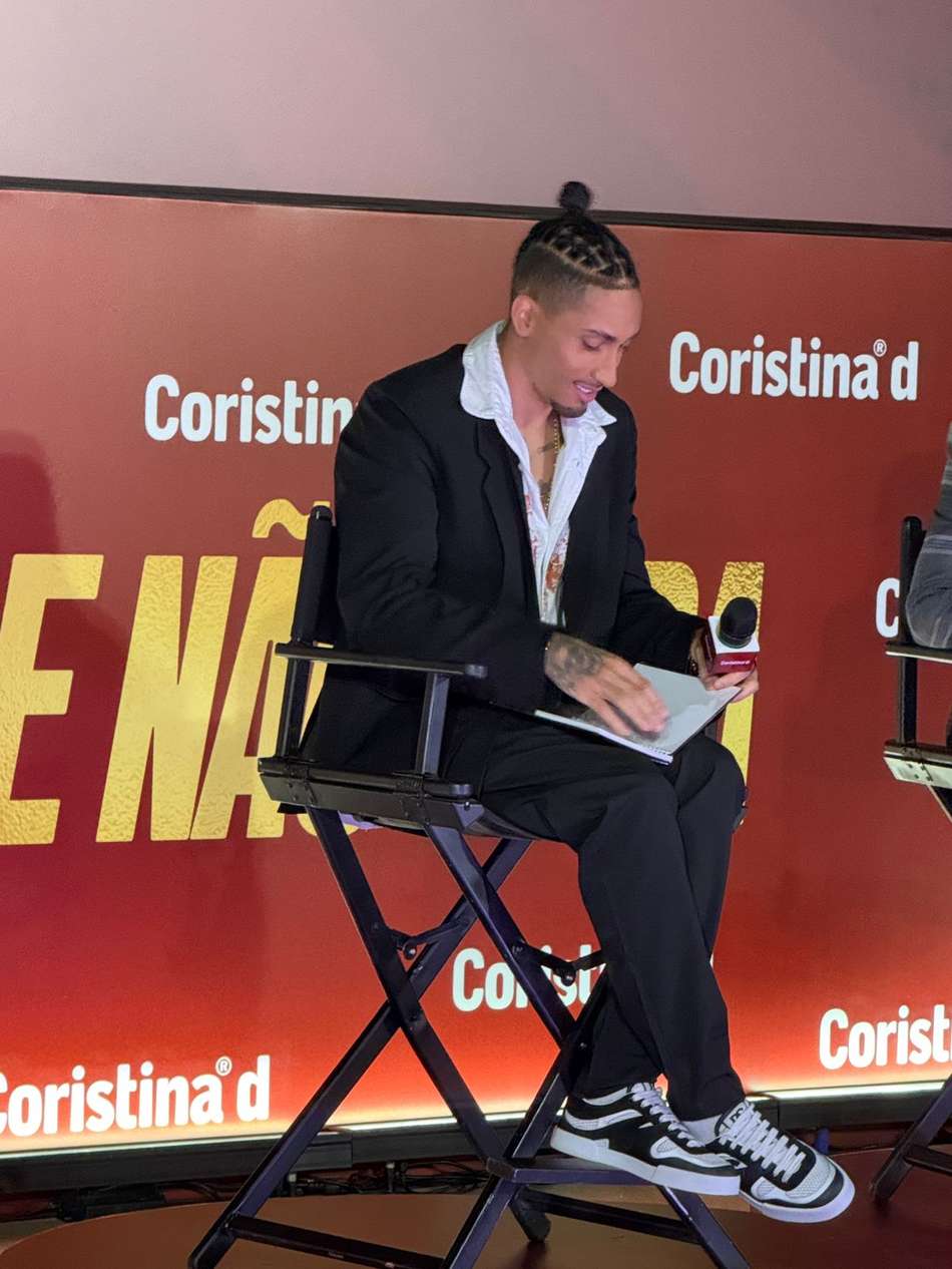 Raphinha participou de evento da Coristina D em São Paulo e criticou o Mundial (Foto: Rafaela Cardoso)
