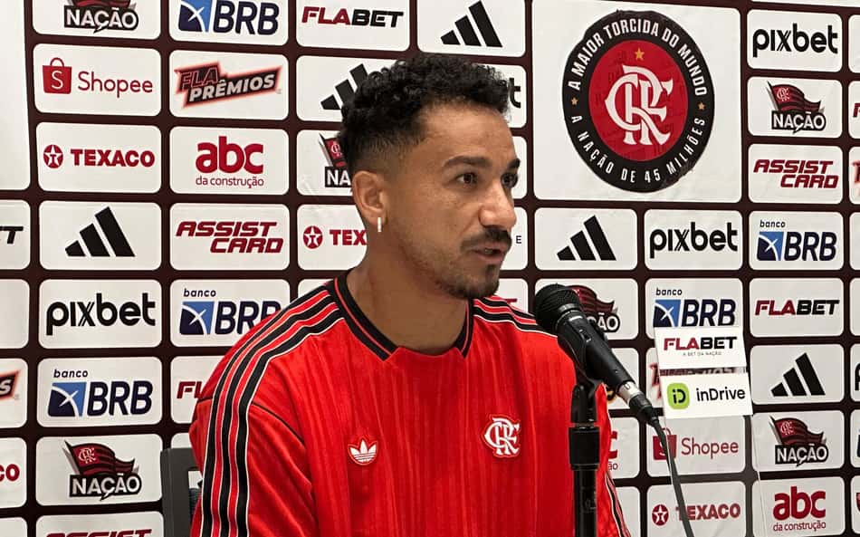 Danilo acredita em 50% de chance para o Flamengo vencer o Bayern