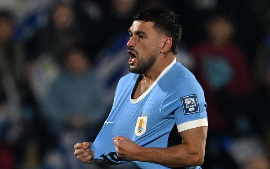 Bielsa destaca atuação de Arrascaeta pelo Uruguai: 'Pela primeira vez'
