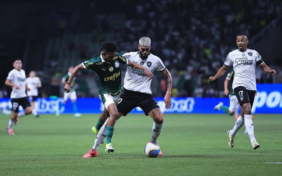 Palmeiras e Botafogo fazem jogo da vida no Mundial de Clubes