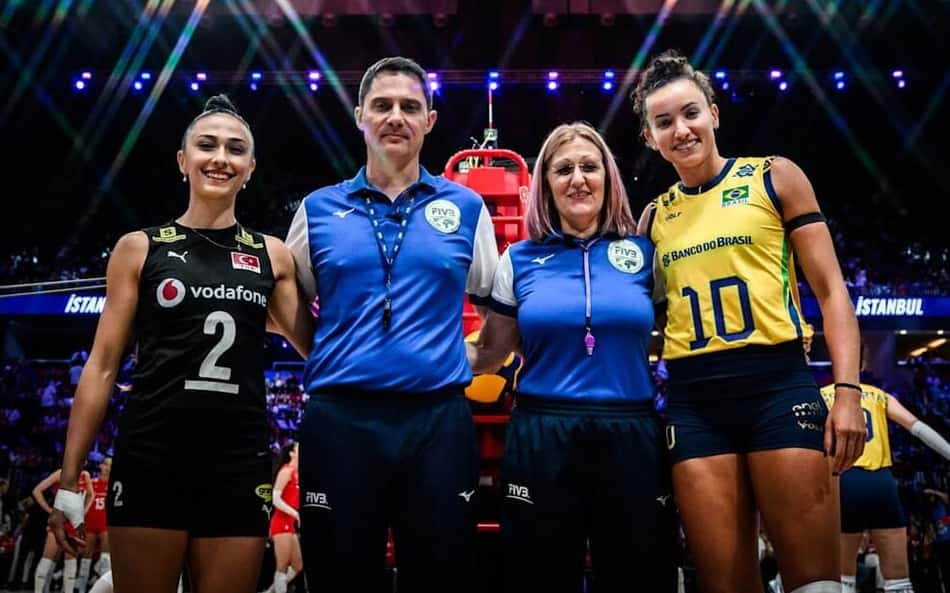 VNL: árbitro 'nega' pedido de Gabi Guimarães em confronto com Turquia