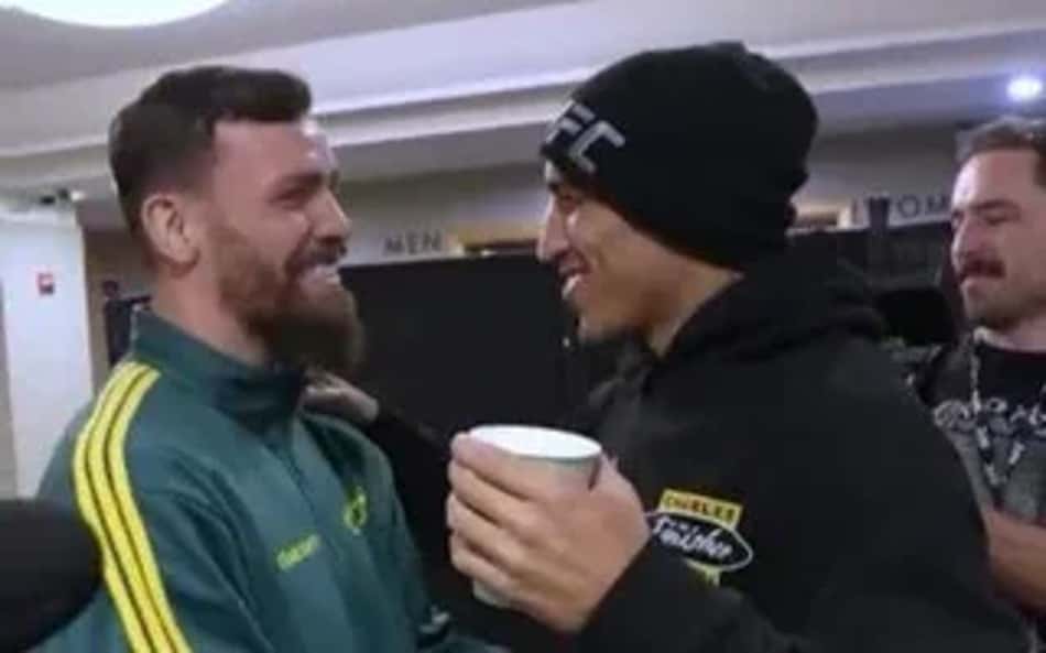 Promessa do UFC revela estratégia para Charles do Bronx vencer Topuria