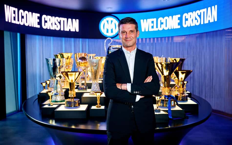 Inter de Milão anuncia novo técnico do clube, substituto de Inzaghi