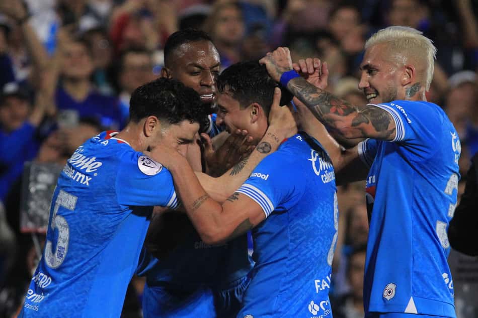 FBL-CONCACAF-CHAMPIONS-CRUZ AZUL-VANCOUVER