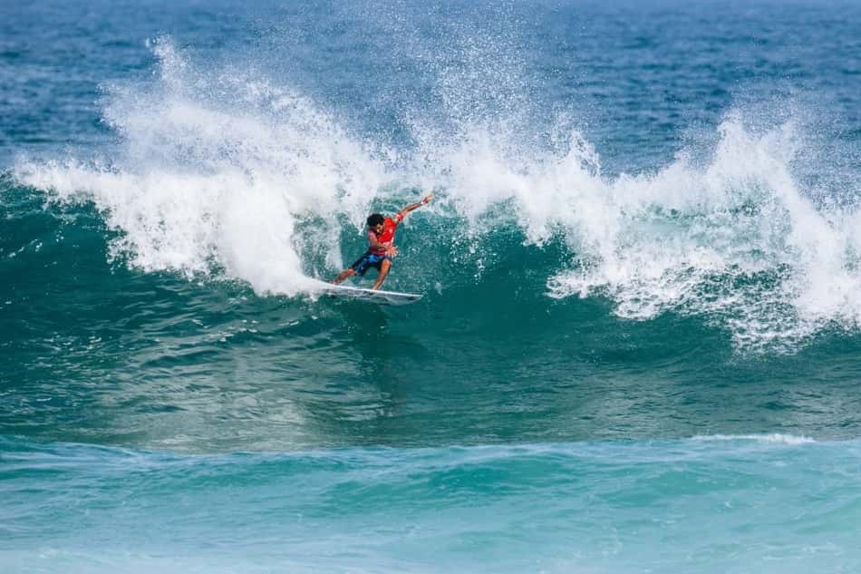 Filipe Toledo parou na semifinal em Jeffreys Bay