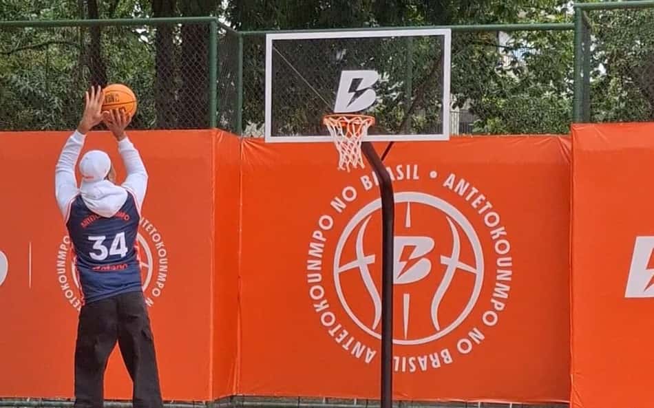 Ala do Bucks, Giannis Antetokounmpo crava equipe favorita nas finais da NBA