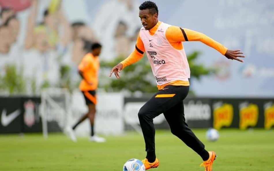 Atacante Jô, ex-Corinthians e Seleção, é preso em São Paulo