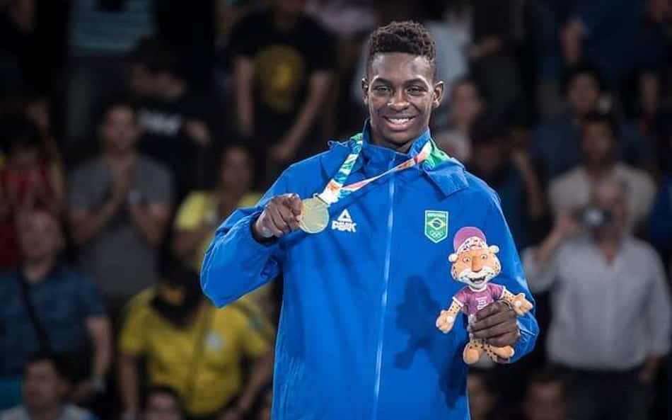 Keno Marley se lesiona e adia estreia no boxe profissional; entenda