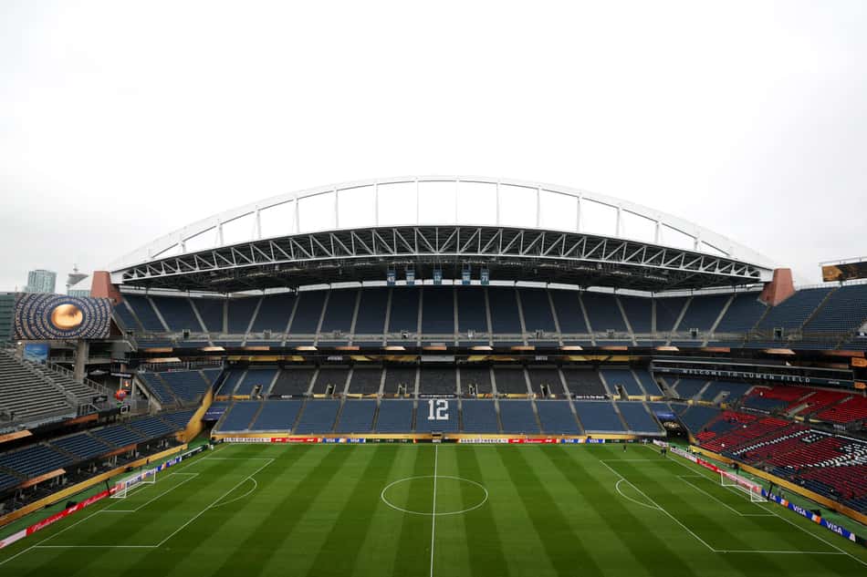FC Internazionale Milano v Urawa Red Diamonds: Group E - FIFA Club World Cup 2025