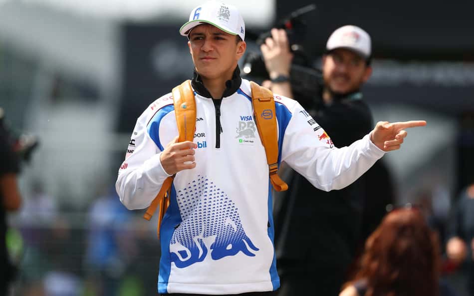 Hadjar analisa desempenho de Gabriel Bortoleto na F1: 'Não surpreende'