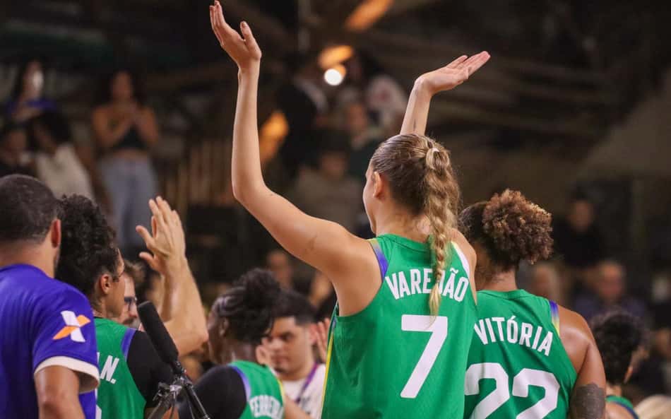 Sobrinha de Anderson Varejão deixa sua marca com a camisa da Seleção Brasileira