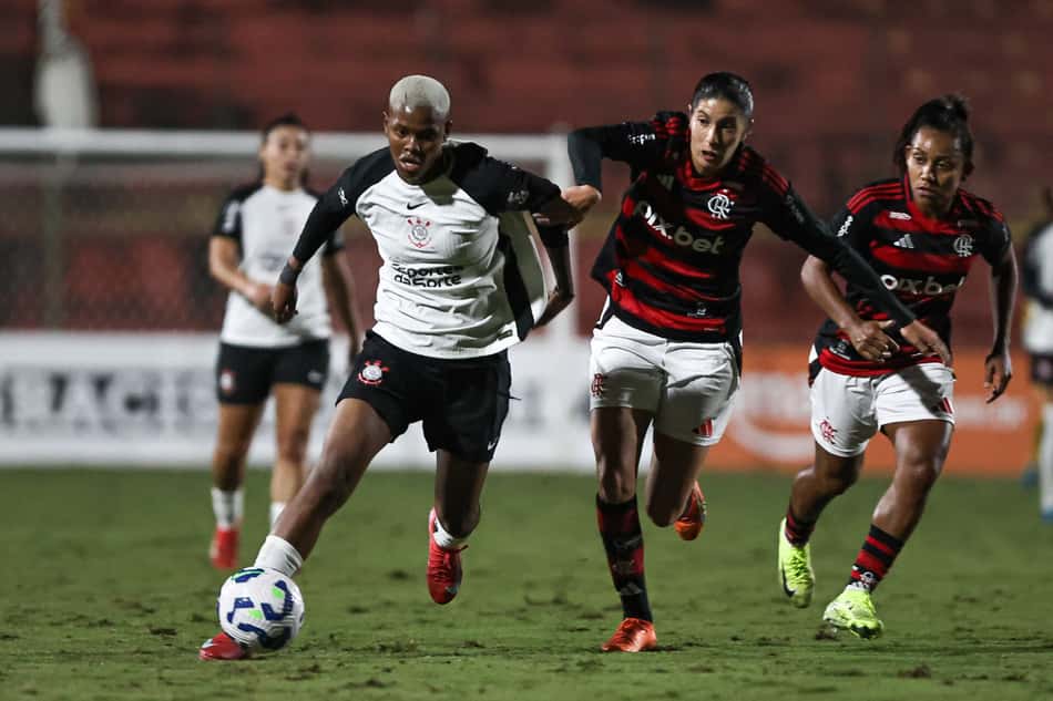 Jhonson faz grande temporada pelo Corinthians. (Foto: Divulgação/CBF)