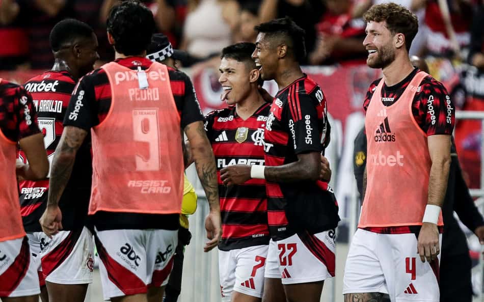 Luiz Araújo provoca Deyverson e web vai à loucura; confira