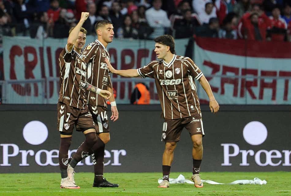 Platense x Huracán - Guido Mainero