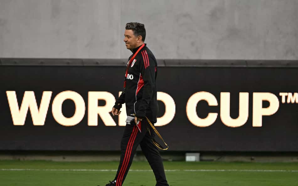 No 'pior jogo' do Mundial, técnico do River Plate defende atuação: 'Clara superioridade'