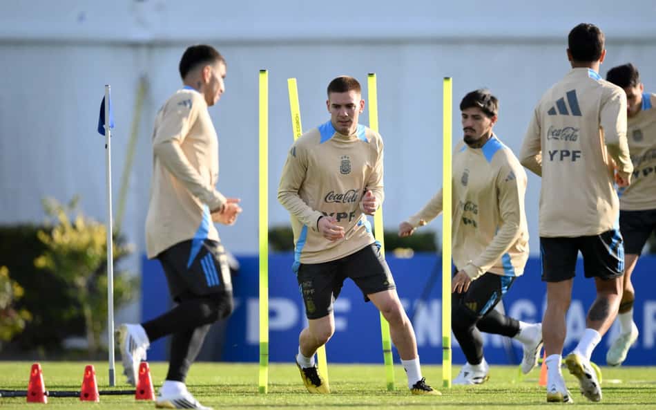 Real Madrid viaja à Argentina para dar chapéu no PSG por talento geracional