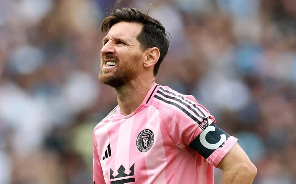 Ex-Seleção Brasileira manda recado para Messi: 'Tem muito a aprender'