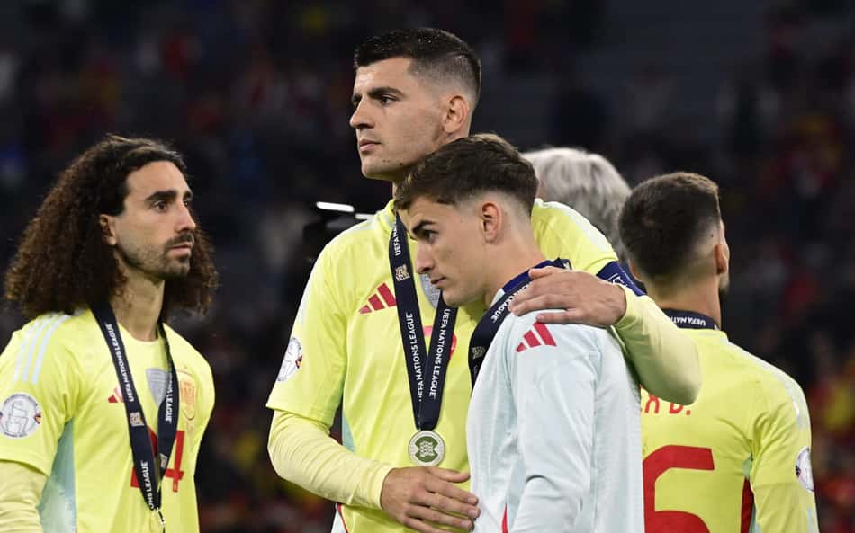 'Vilão' da Espanha decide futuro na seleção após derrota na Nations League