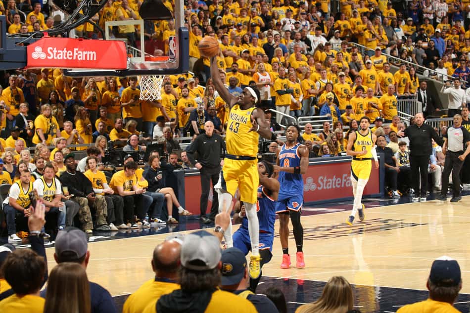INDIANAPOLIS, IN - MAY 31: Pascal Siakam #43 of the Indiana Pacers dunks the ball during the game against the New York Knicks during Game 6 of the 2025 Eastern Conference Finals on May 31, 2025 at Gainbridge Fieldhouse in Indianapolis, Indiana. NOTE TO USER: User expressly acknowledges and agrees that, by downloading and or using this Photograph, user is consenting to the terms and conditions of the Getty Images License Agreement. Mandatory Copyright Notice: Copyright 2025 NBAE   Nathaniel S. Butler/NBAE via Getty Images/AFP (Photo by Nathaniel S. Butler / NBAE / Getty Images / Getty Images via AFP)