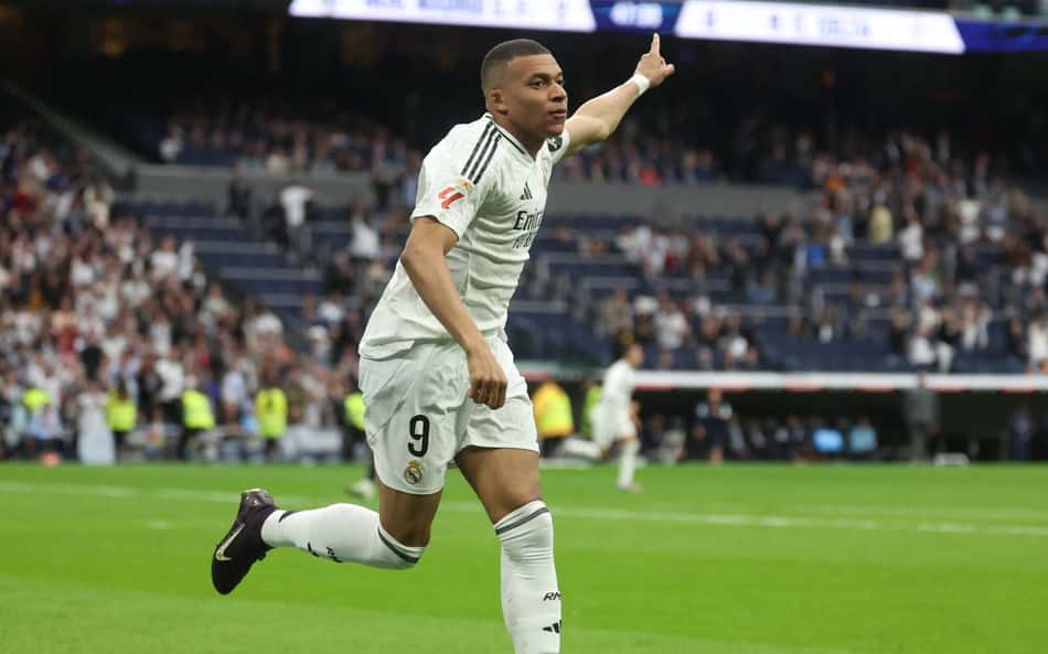 Mbappé deixa hospital e retorna ao Real Madrid no Mundial