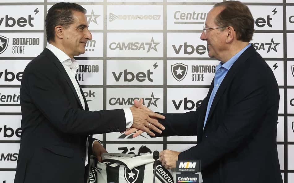Renato Paiva, técnico, e John Textor, dono da SAF do Botafogo (Foto: Vitor Silva/Botafogo)