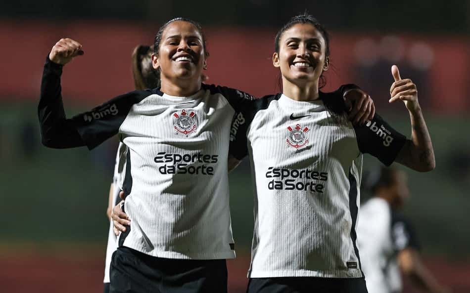 Com gol de Vic Albuquerque, Corinthians vence Flamengo no Brasileirão feminino