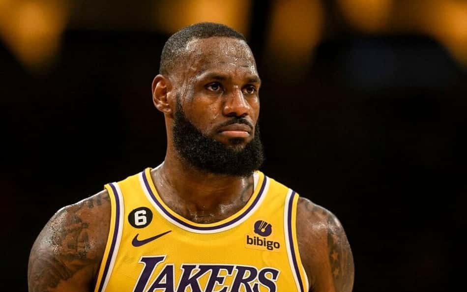 Contas são banidas após vídeo polêmico de LeBron James; entenda