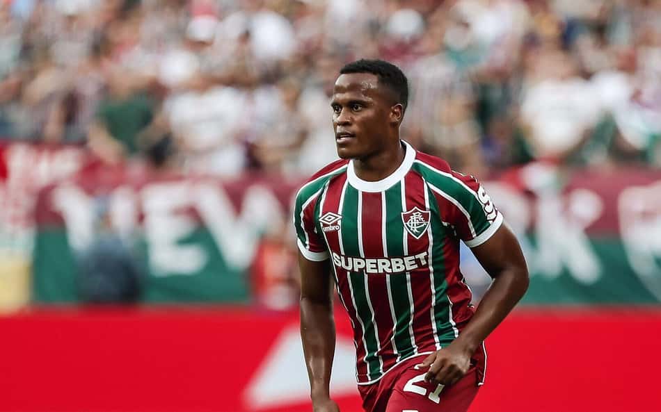 Arias abriu o placar para o Fluminense (Foto: Marcelo Gonçalves/Fluminense FC)
