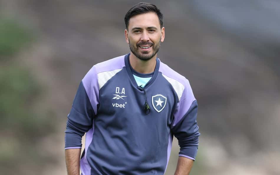 Davide Ancelotti é o técnico do Botafogo (Foto: Vítor Silva/Botafogo)