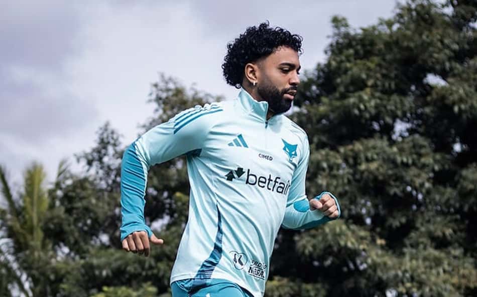 Atacante Gabigol do Cruzeiro, em treino na Toca da Raposa (Foto: Gustavo Aleixo/Cruzeiro)