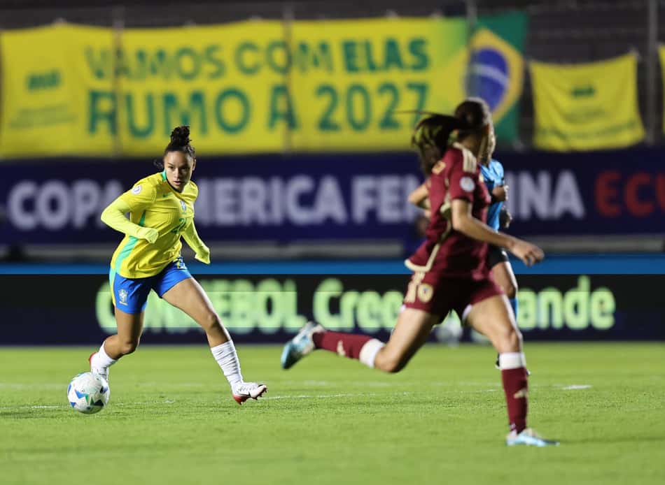 Dudinha, da Seleção Brasileira e do São Paulo, chama atenção de clubes do exterior. (Foto: Lívia Villas Boas / CBF)