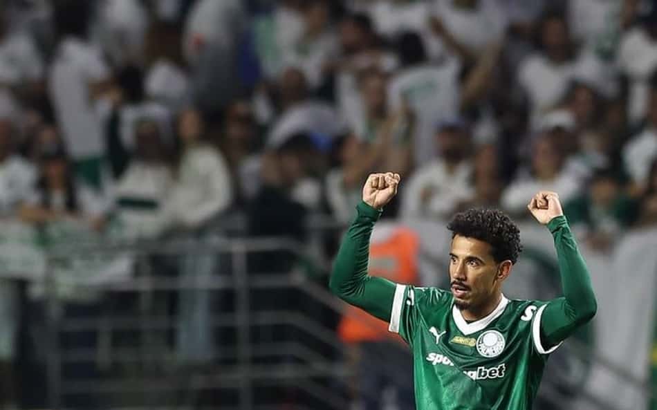 Lucas Evangelista terá nova chance de mostrar que pode ser 'substituto ideal' no Palmeiras