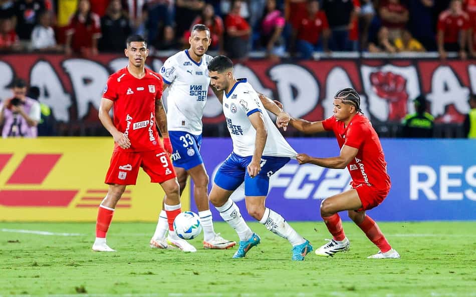 Bahia perde para o América de Cali de forma melancólica e vê invencibilidade acabar