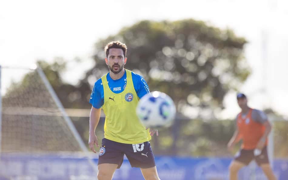 Escalação do Bahia contra o Juventude tem mudança no gol e retorno de capitão