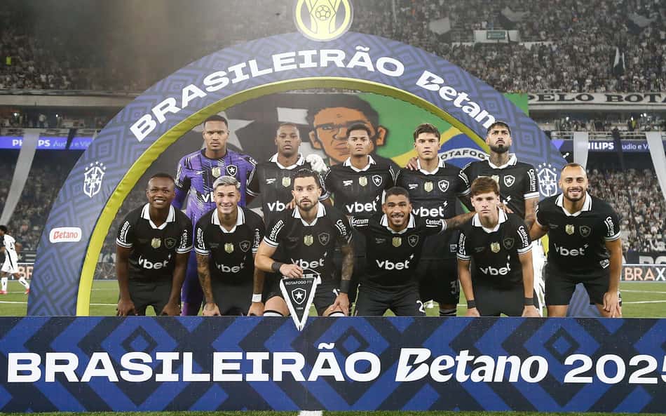 Botafogo inverte cenários no segundo tempo e cede resultado importante no Brasileirão